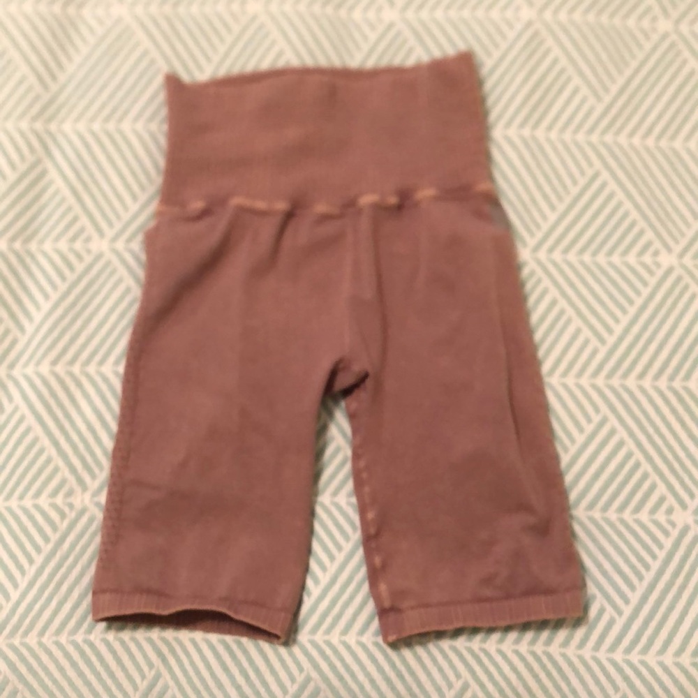 Free People movement biker shorts in xs/s